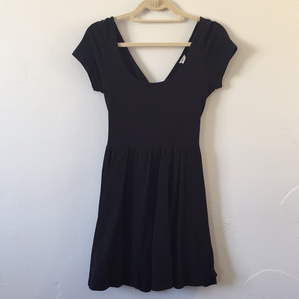 ‼️BUNDLE ME‼️ Forever 21 LBD!